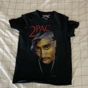 2pac graphic tee